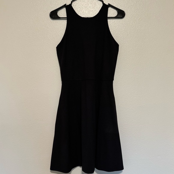 Athleta Conscious Dress NWT (Medium Tall) - Picture 3 of 5